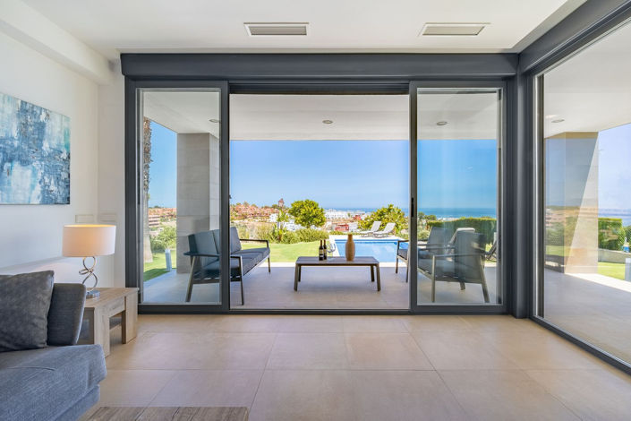 Image No.8-4 Bed Villa for sale