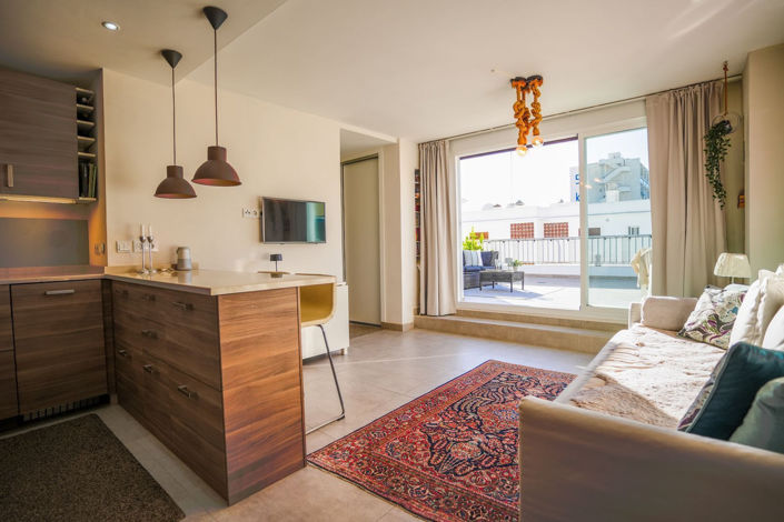 Image No.10-1 Bed Apartment for sale