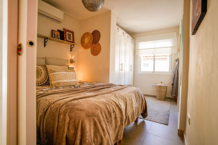 Image No.12-1 Bed Apartment for sale