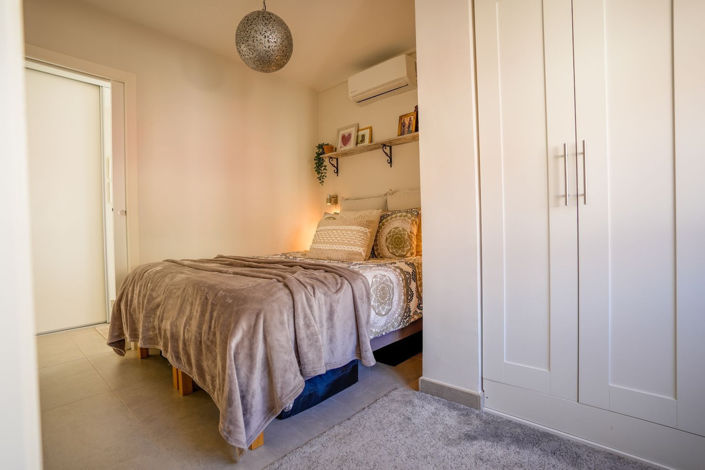 Image No.13-1 Bed Apartment for sale