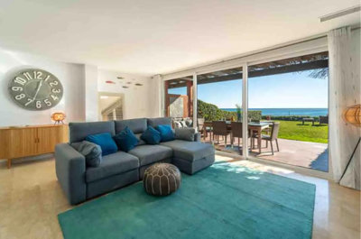 8-e64a9055bba3e77ac8aca3b893cdf826