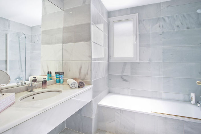 Image No.15-3 Bed Townhouse for sale