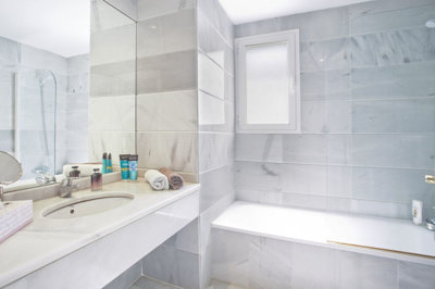 15-11d12f2f454f2f5e9b981fdd8b901d51