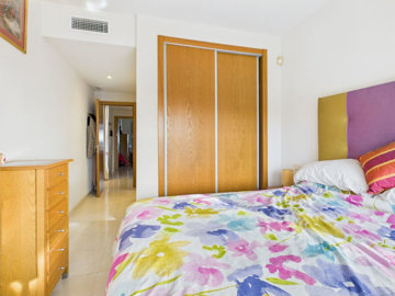 10-bb915d1cb19341576dcdc994b81ab9c5