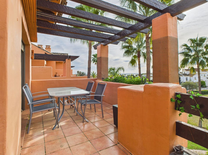 Image No.2-Appartement de 2 chambres à vendre à Estepona