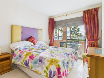 9-467d0cee5b725f3ef65f102a0c2e69c0