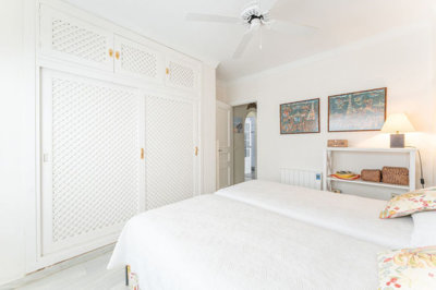 14-d70dc3102c00d7be0e872dfe1c1f86d7