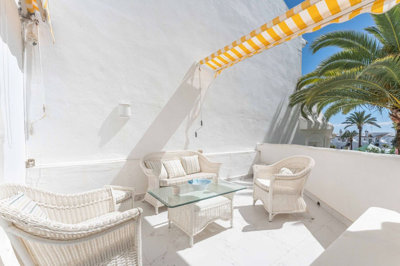 4-c23c0f86247804fa50226aecd8b0b2c8