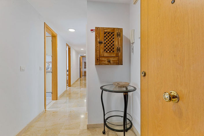 Image No.10-3 Bed Apartment for sale