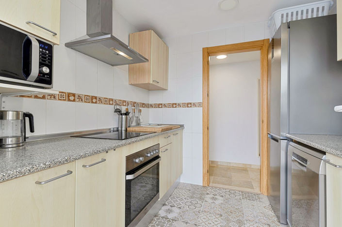 Image No.12-3 Bed Apartment for sale