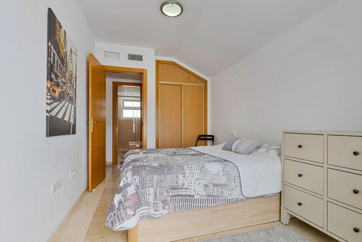 Image No.16-3 Bed Apartment for sale