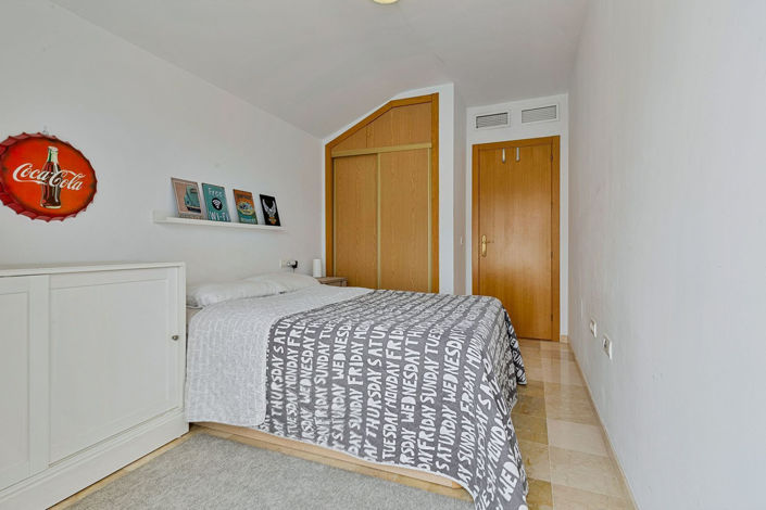 Image No.18-3 Bed Apartment for sale