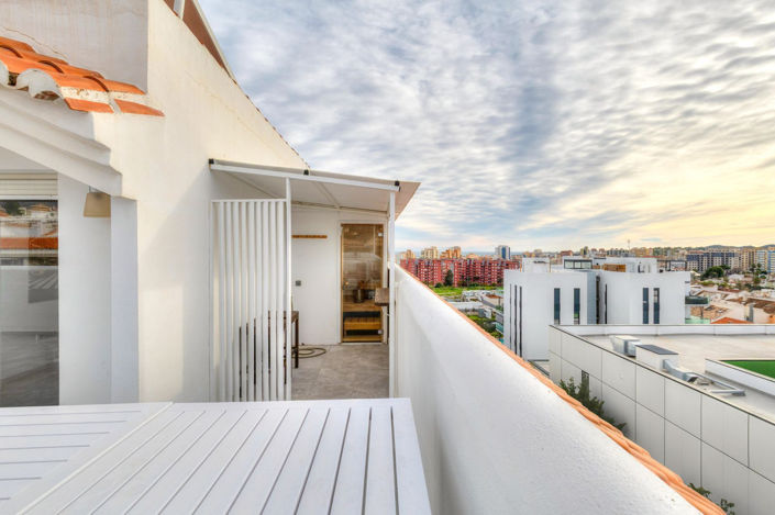 Image No.24-3 Bed Apartment for sale