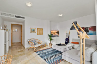 8-e64a9055bba3e77ac8aca3b893cdf826