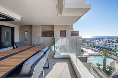 2-5bd7b9d04b45e33852eaf0ec6670150d