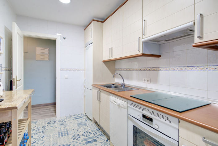 Image No.10-2 Bed Apartment for sale