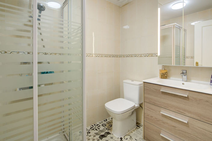 Image No.17-2 Bed Apartment for sale