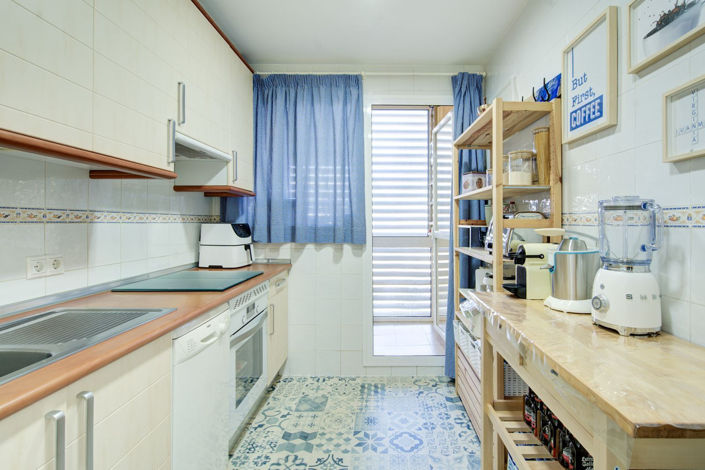 Image No.8-2 Bed Apartment for sale