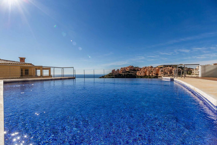 Image No.29-Appartement de 2 chambres à vendre à Calahonda