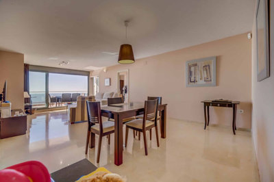 9-467d0cee5b725f3ef65f102a0c2e69c0