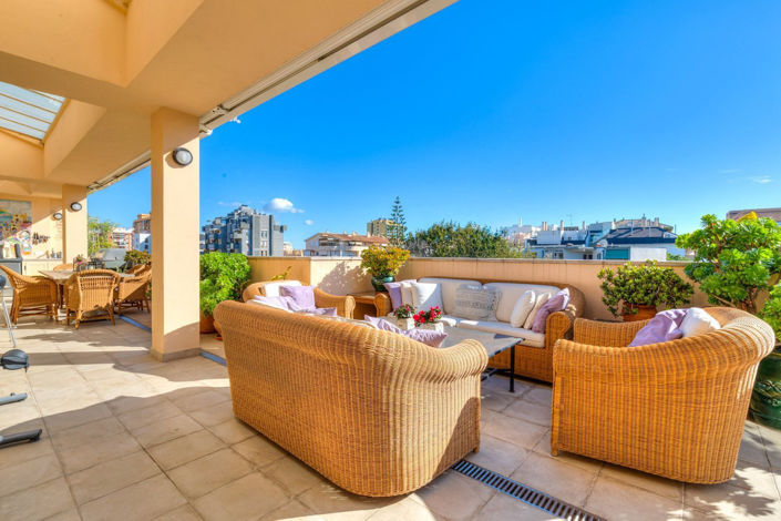 Image No.15-4 Bed Apartment for sale