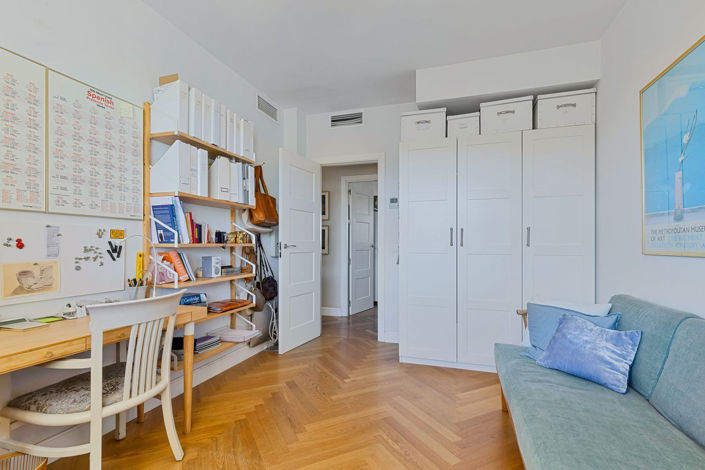 Image No.28-4 Bed Apartment for sale