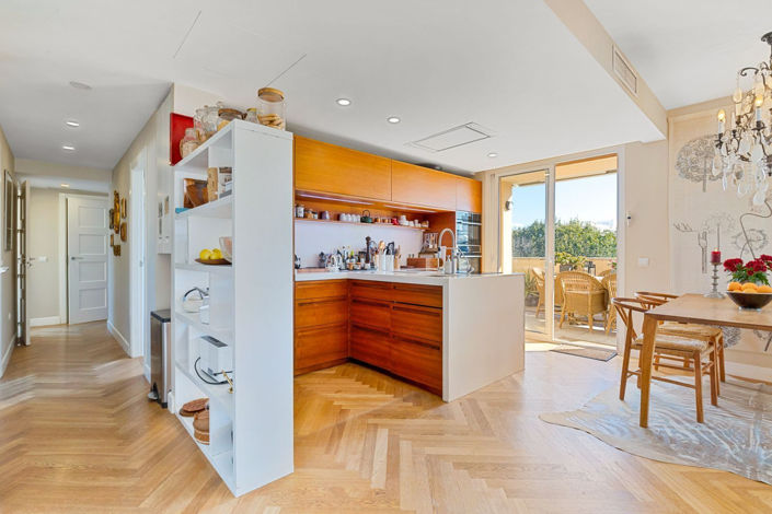 Image No.6-4 Bed Apartment for sale