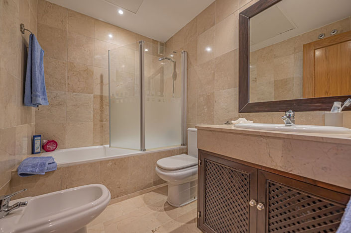 Image No.28-4 Bed Apartment for sale