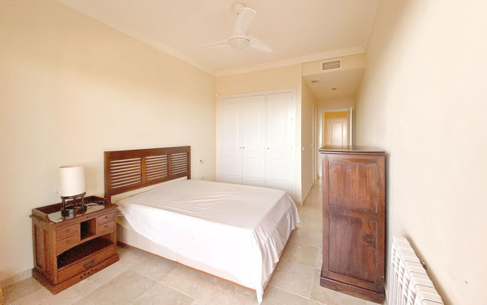 Image No.17-2 Bed Apartment for sale