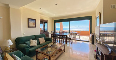 9-467d0cee5b725f3ef65f102a0c2e69c0