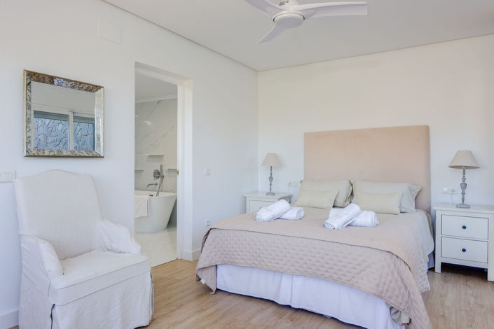 Image No.24-6 Bed Villa for sale