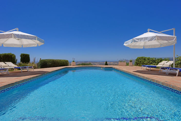 Image No.4-Villa de 6 chambres à vendre à Mijas