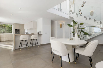 14-d70dc3102c00d7be0e872dfe1c1f86d7