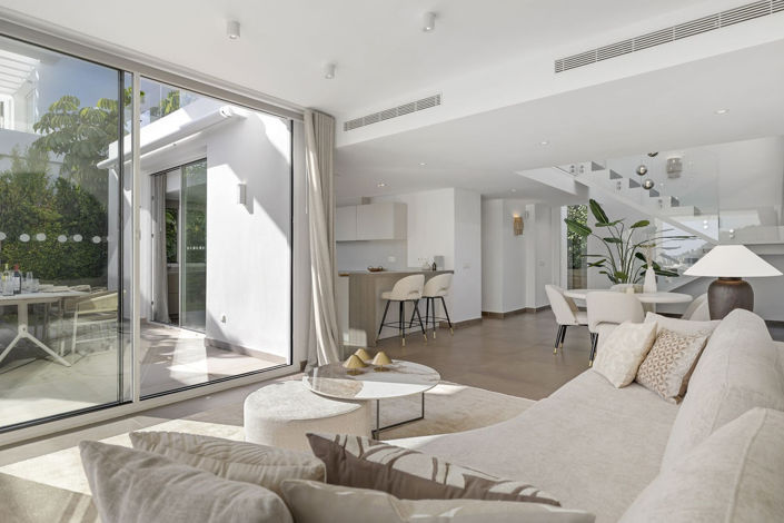 Image No.8-3 Bed Villa for sale