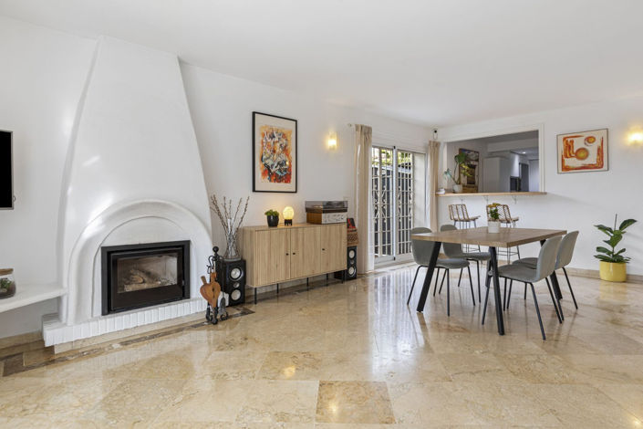 Image No.9-3 Bed Townhouse for sale