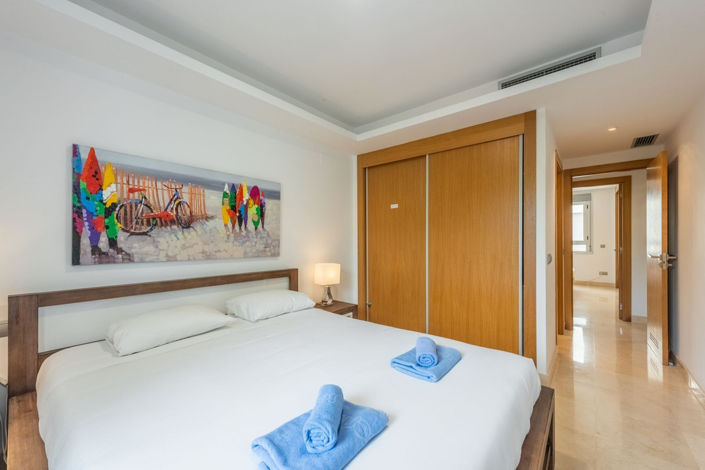 Image No.14-3 Bed Apartment for sale