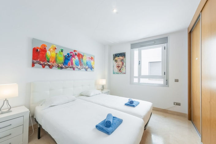 Image No.17-3 Bed Apartment for sale