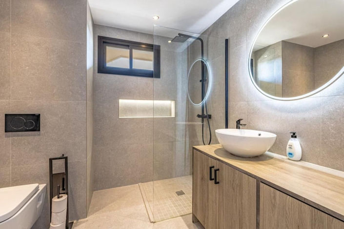 Image No.11-1 Bed Apartment for sale