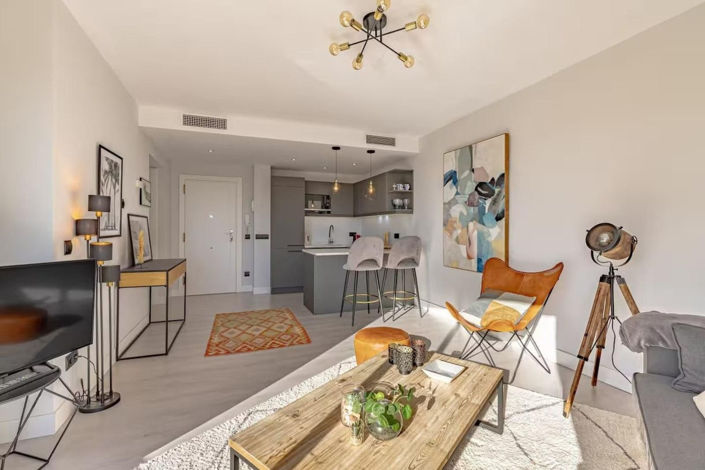 Image No.2-1 Bed Apartment for sale