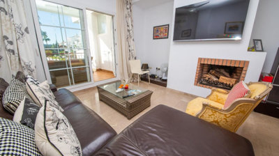 11-20939a0134ad724a8cb2a801094d15a4