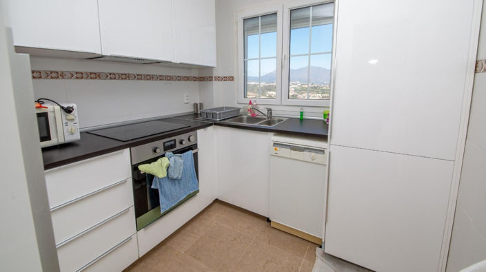 Image No.14-2 Bed Apartment for sale