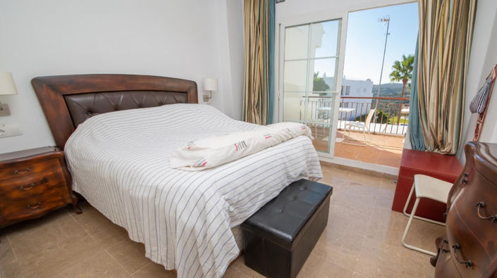 Image No.18-2 Bed Apartment for sale