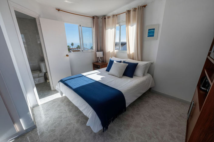 Image No.14-3 Bed Villa for sale