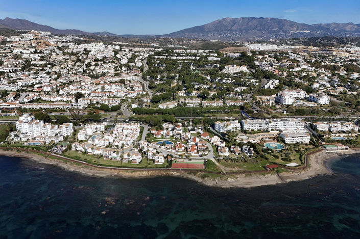 Image No.30-3 Bed Villa for sale