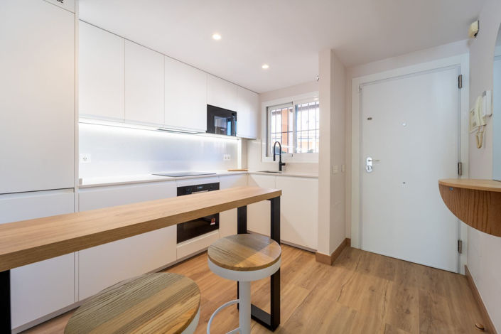 Image No.10-3 Bed Apartment for sale