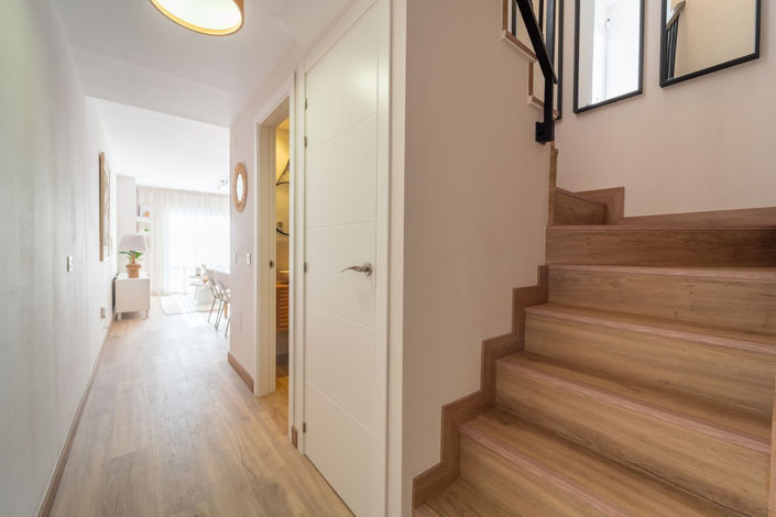 Image No.12-3 Bed Apartment for sale