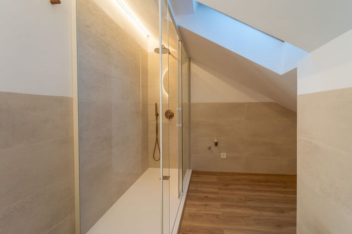 Image No.24-3 Bed Apartment for sale