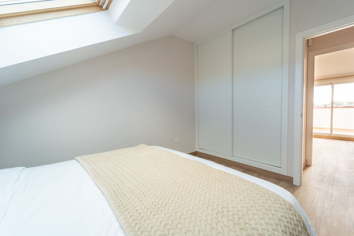 Image No.25-3 Bed Apartment for sale