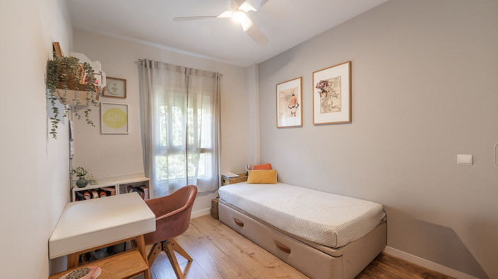 Image No.25-4 Bed Townhouse for sale