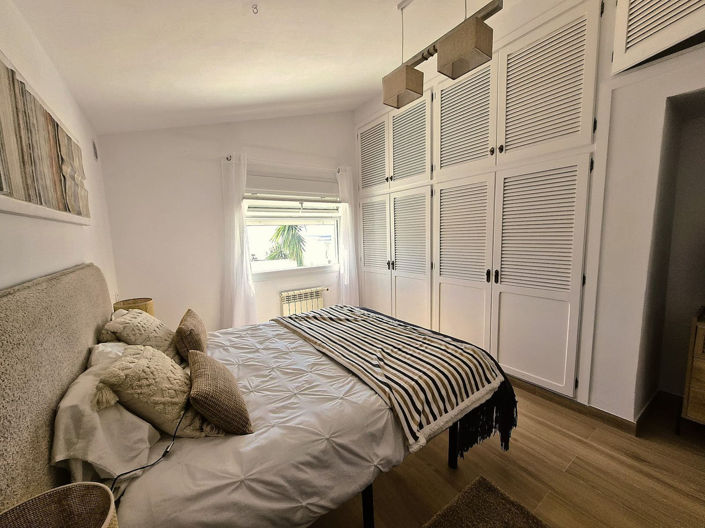 Image No.14-4 Bed Villa for sale